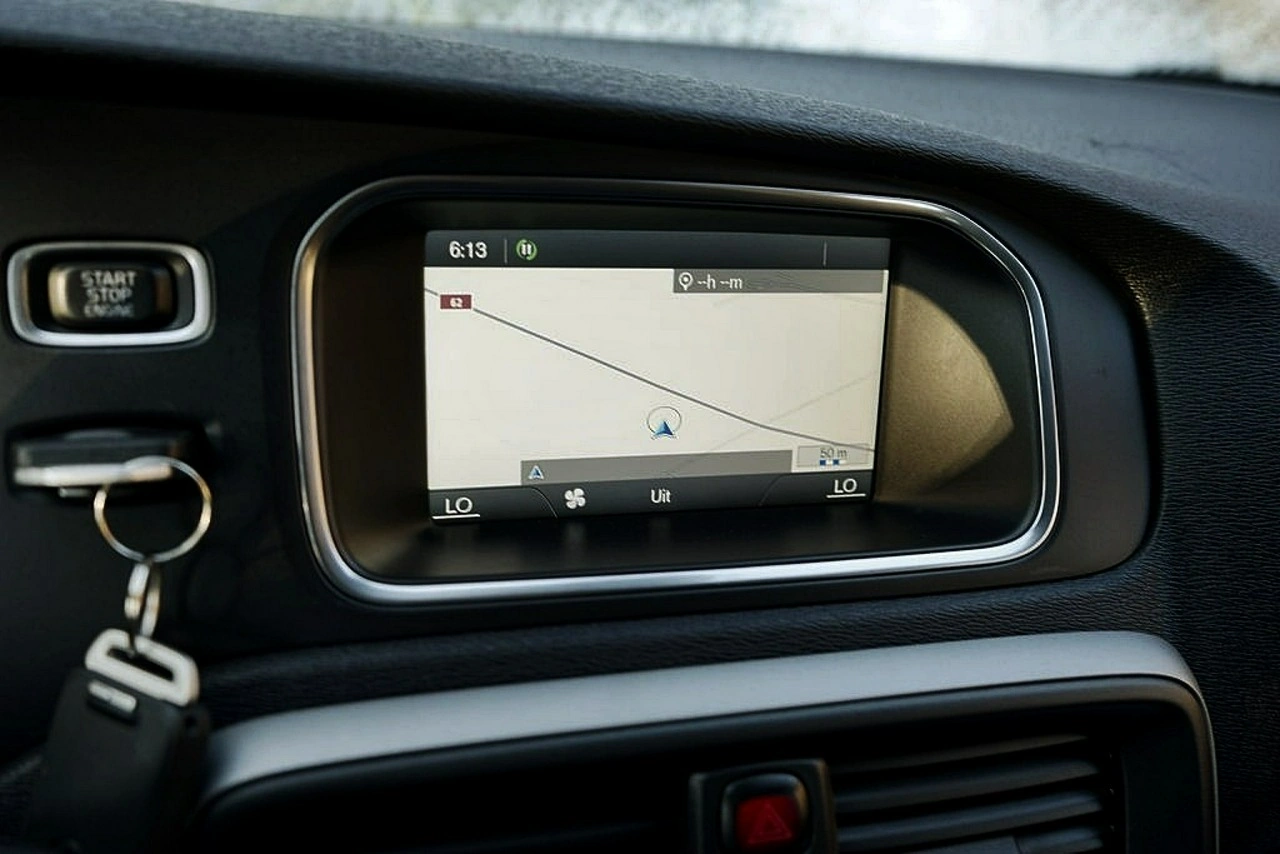 Volvo V40 - Zdjęcie 18