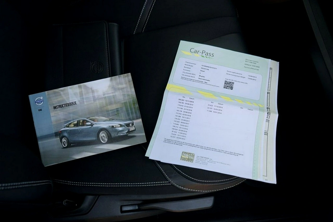 Volvo V40 - Zdjęcie 20