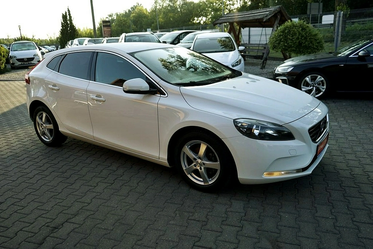 Volvo V40 - Zdjęcie 6
