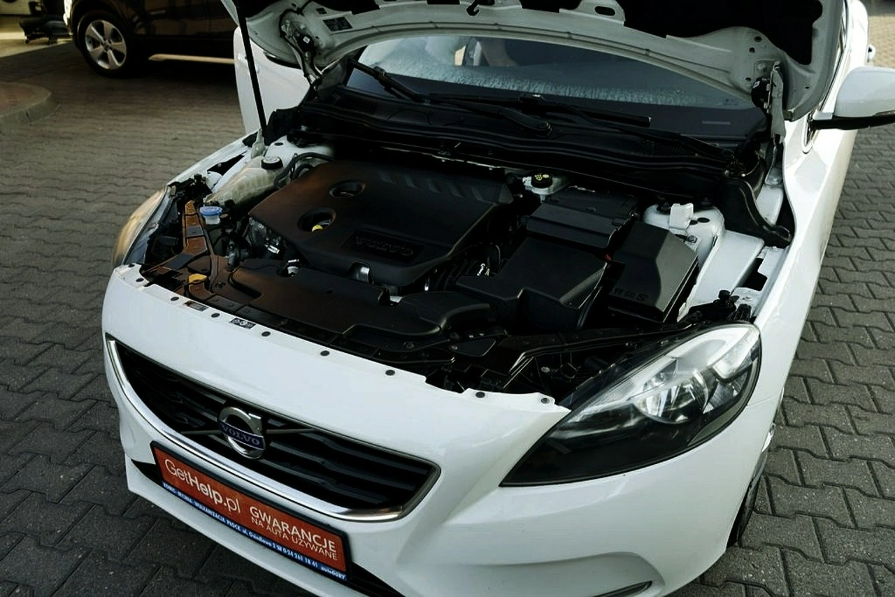 Volvo V40 - Zdjęcie 8