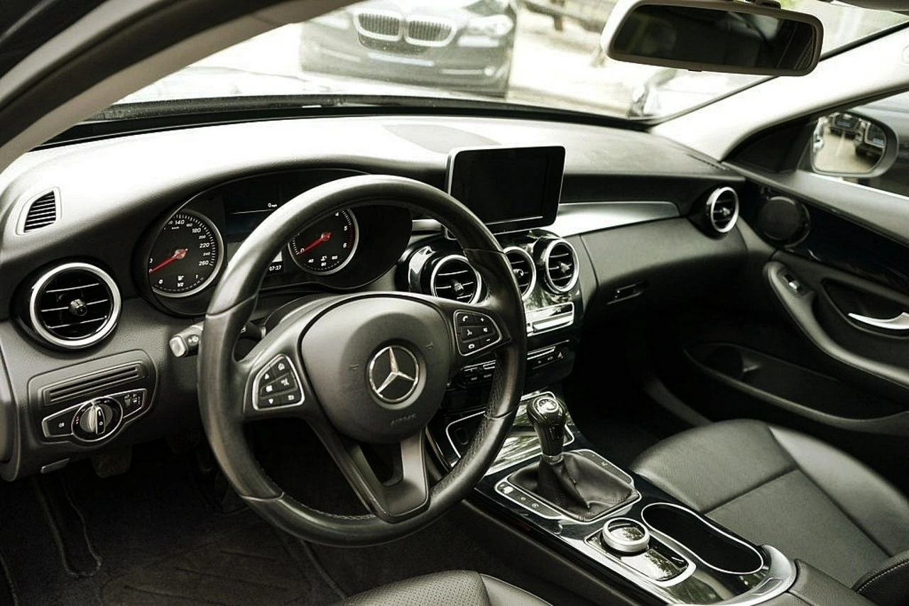 Mercedes C 180 - Zdjęcie 21