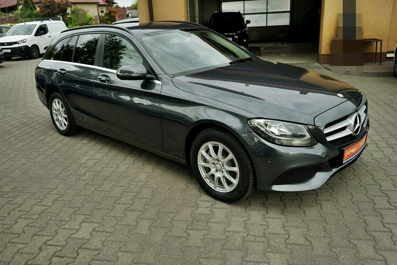 Mercedes C 180 - Zdjęcie 8