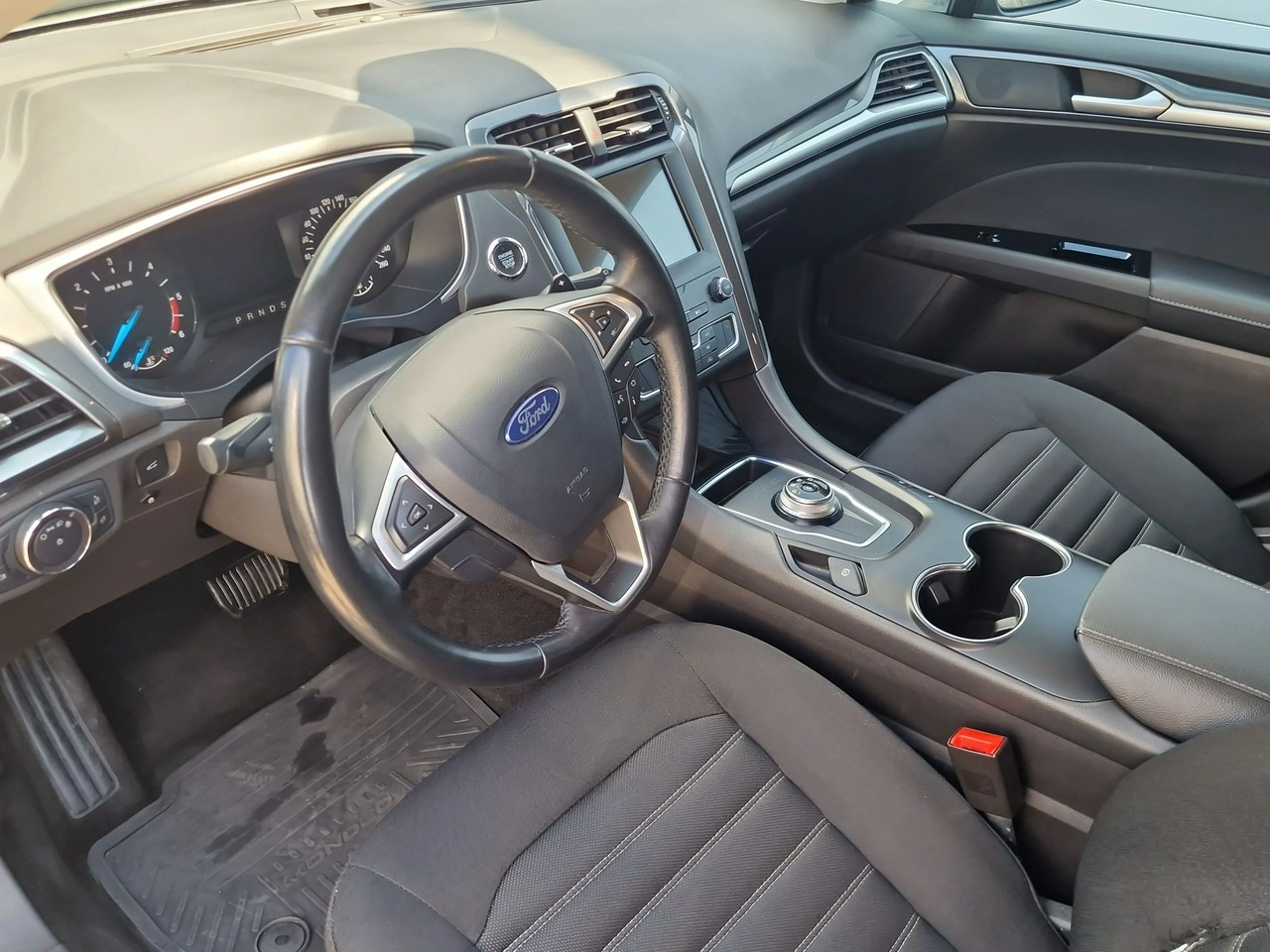 Ford Mondeo - Zdjęcie 16