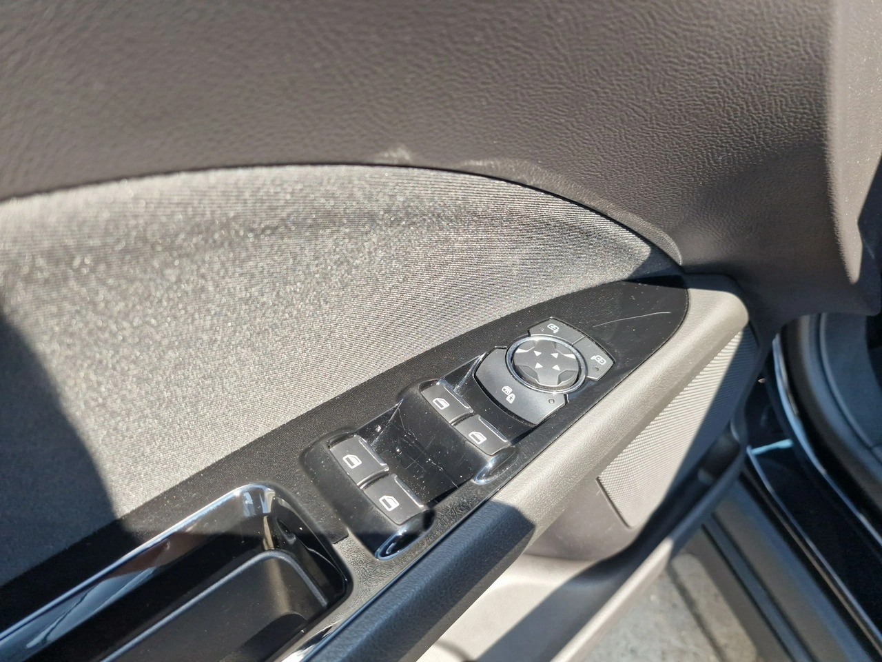 Ford Mondeo - Zdjęcie 18