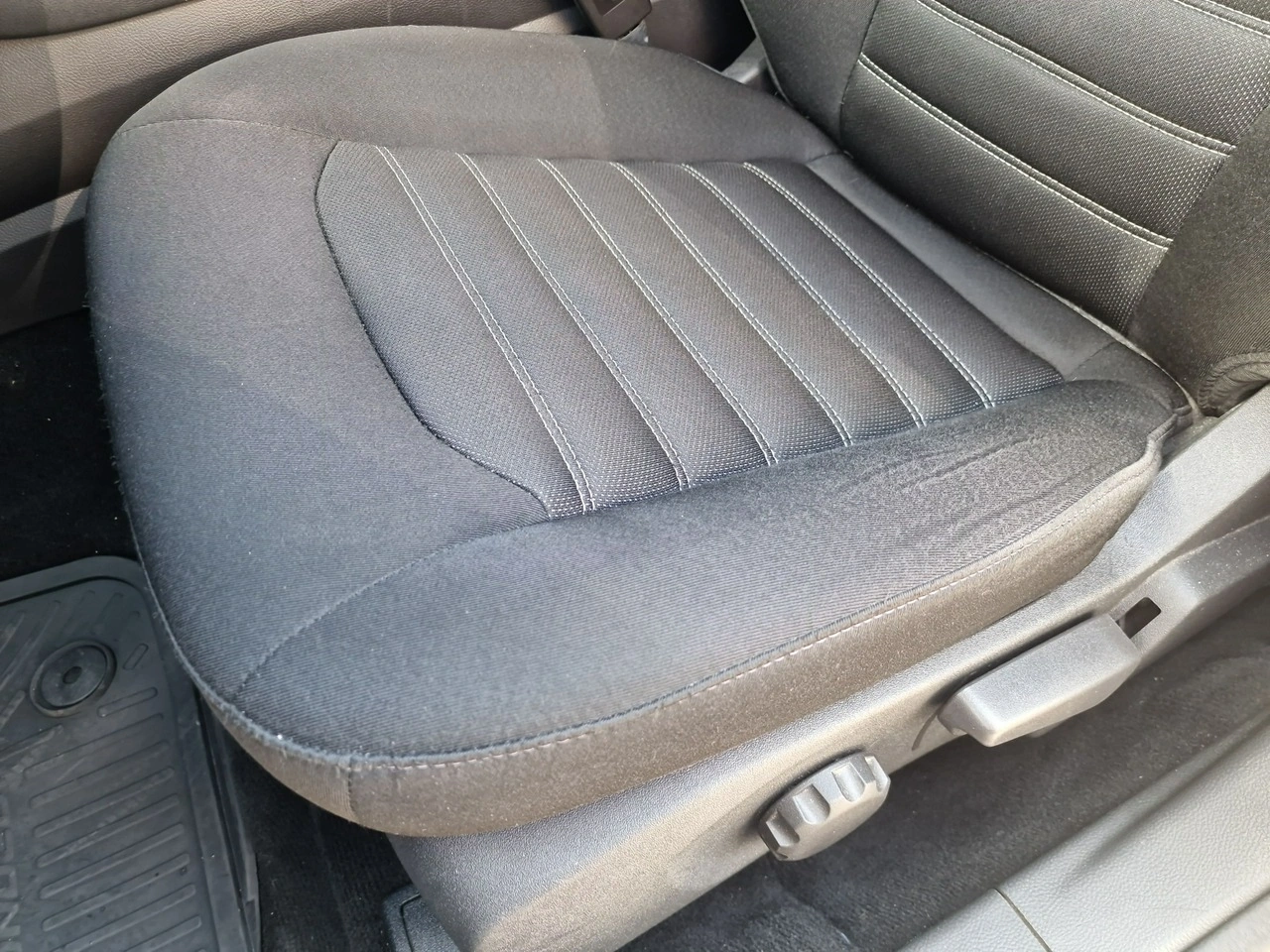 Ford Mondeo - Zdjęcie 20