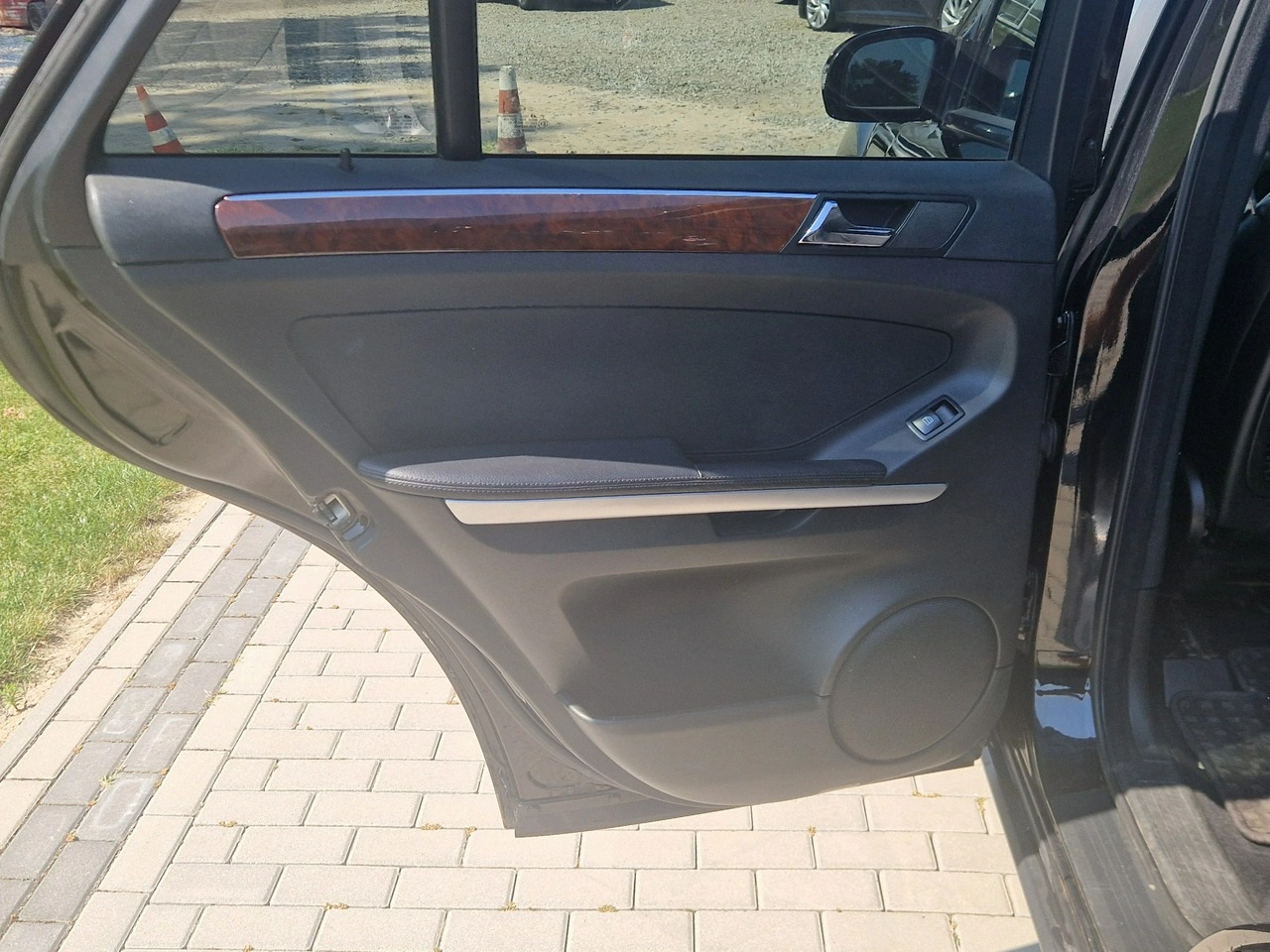 Mercedes ML 320 - Zdjęcie 19