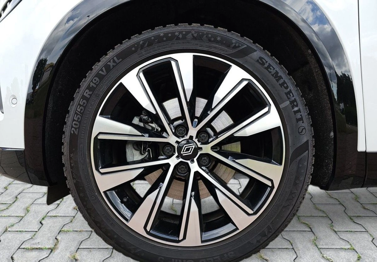 Renault Austral - Zdjęcie 22