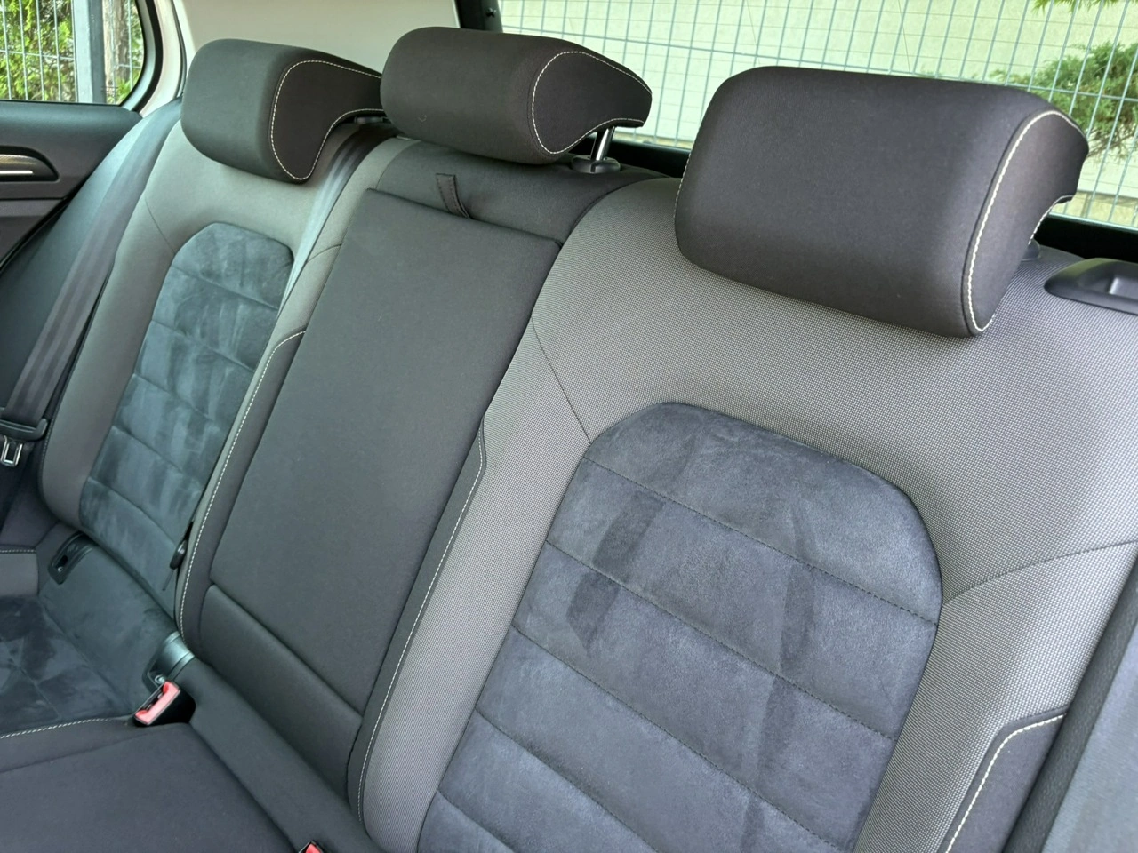 Volkswagen Golf - Zdjęcie 20
