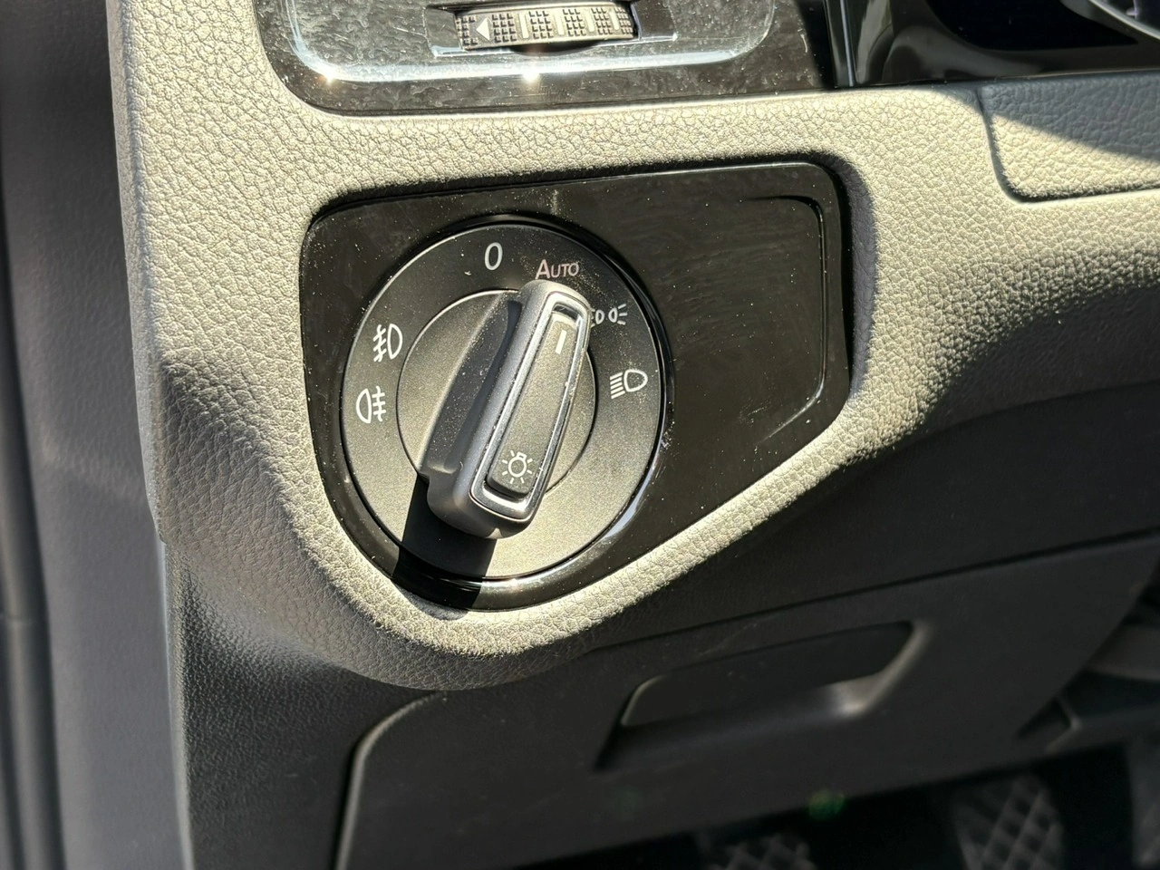 Volkswagen Golf - Zdjęcie 23