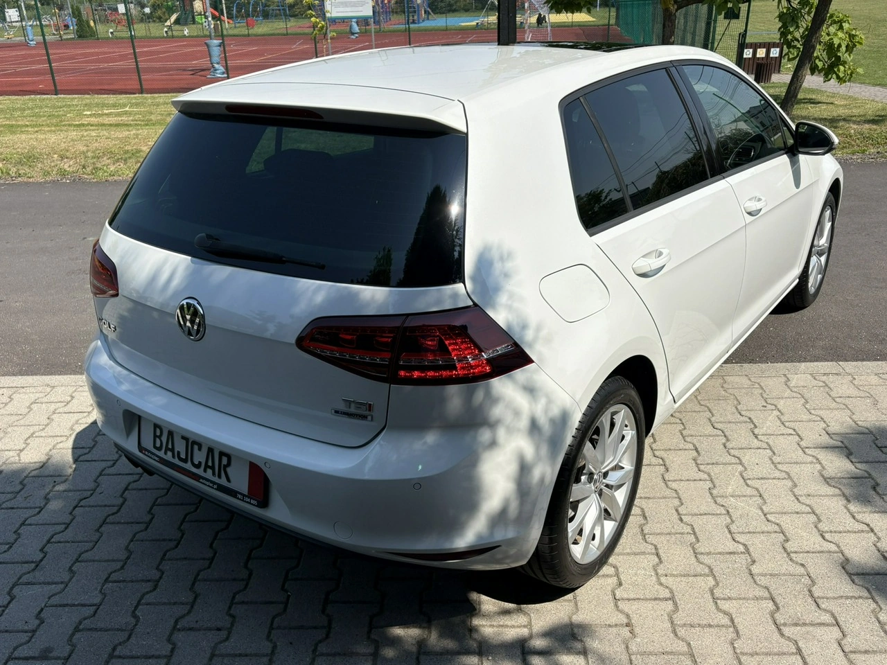 Volkswagen Golf - Zdjęcie 4