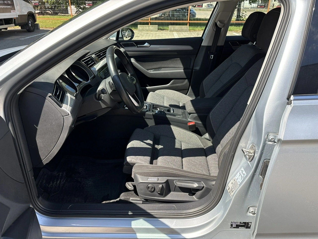 Volkswagen Passat - Zdjęcie 9