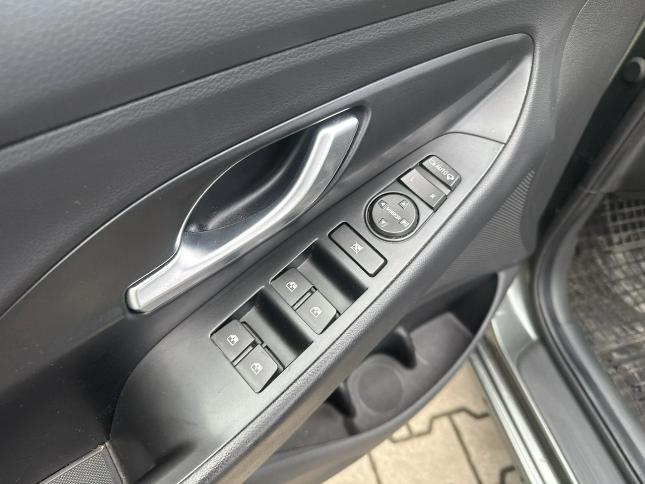 Hyundai i30 - Zdjęcie 11