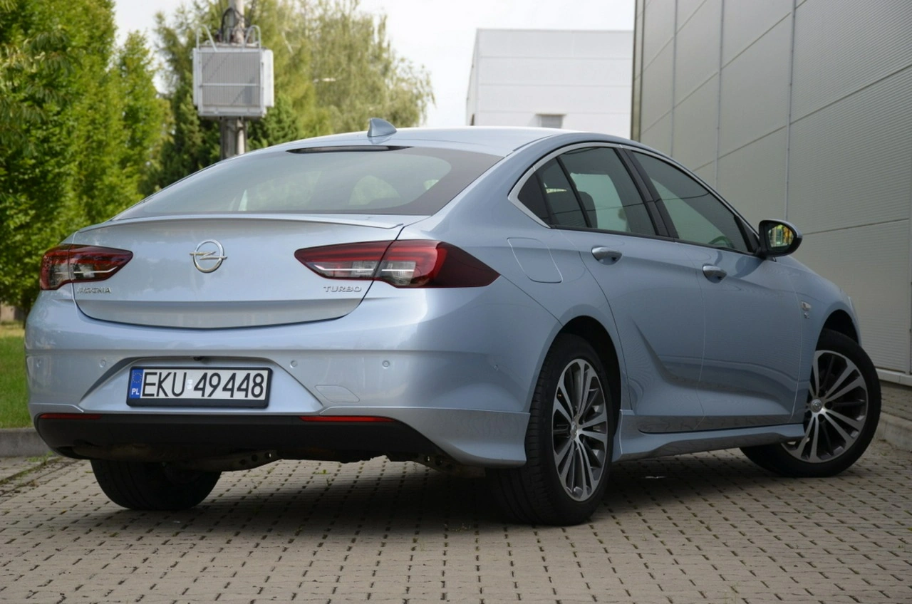 Opel Insignia - Zdjęcie 9