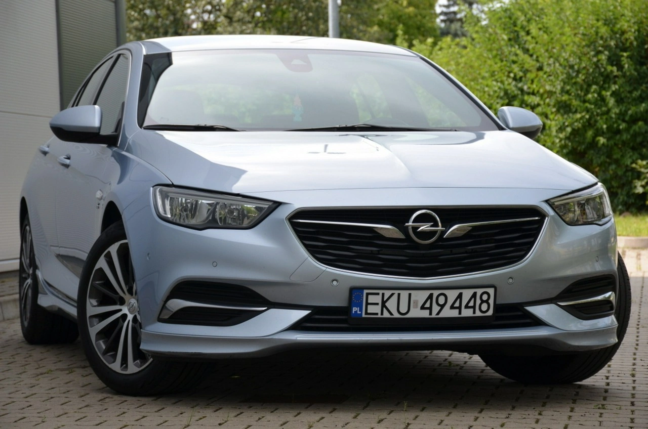 Opel Insignia - Zdjęcie 11