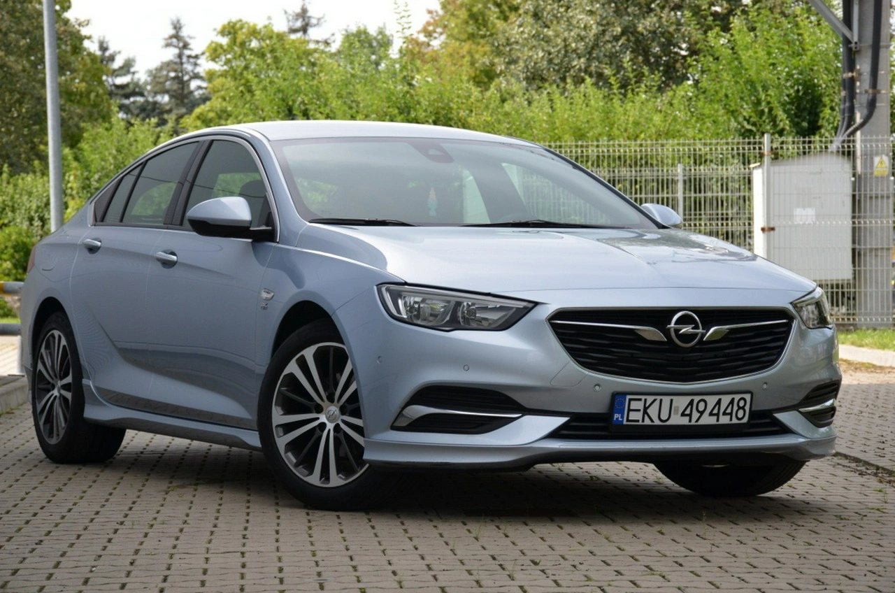 Opel Insignia - Zdjęcie 12