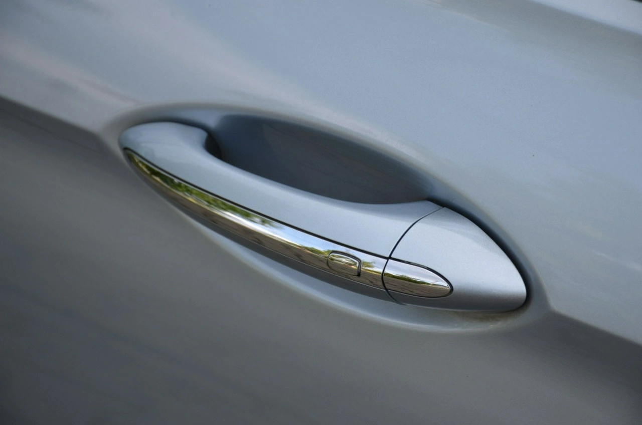 Opel Insignia - Zdjęcie 17