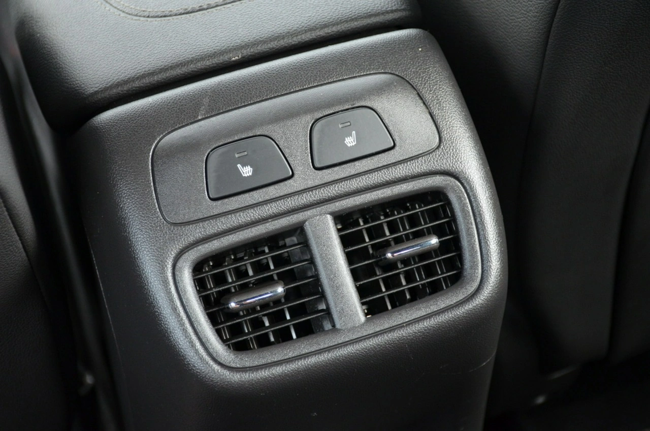 Opel Insignia - Zdjęcie 25