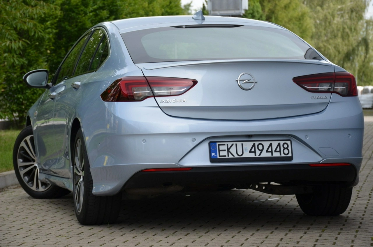 Opel Insignia - Zdjęcie 4