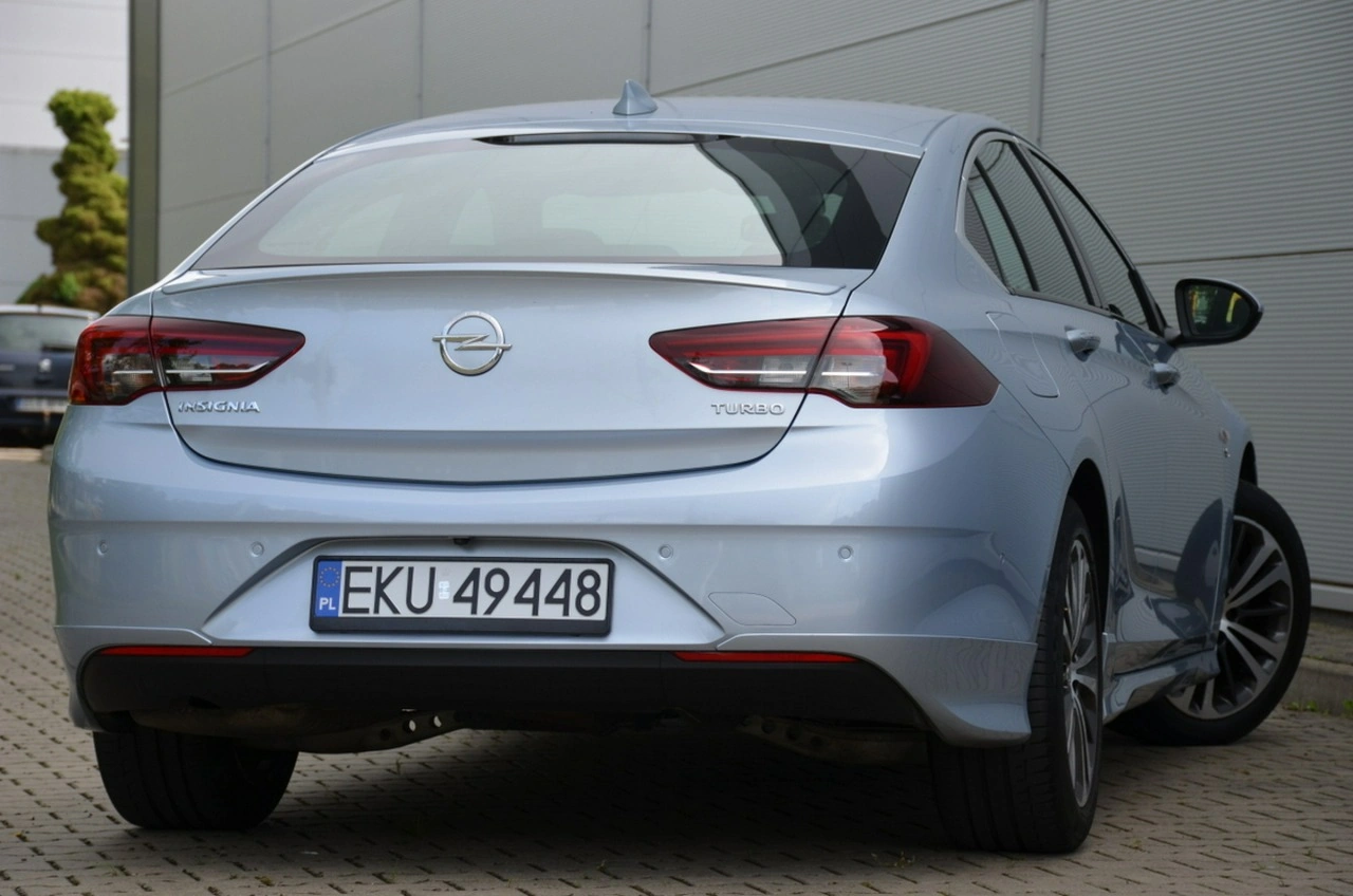 Opel Insignia - Zdjęcie 8