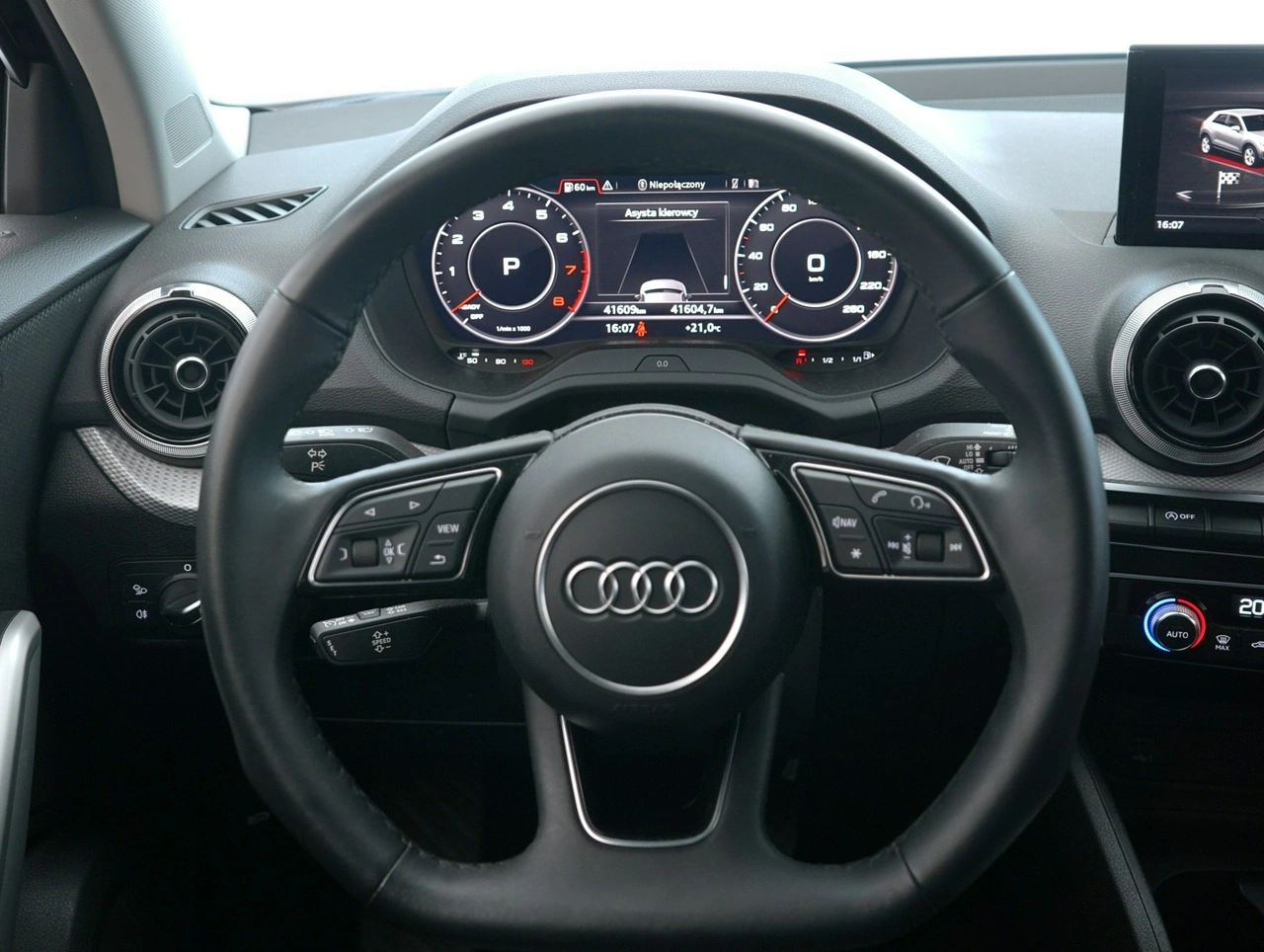 Audi Q2 - Zdjęcie 17