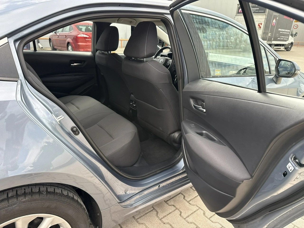 Toyota Corolla - Zdjęcie 16