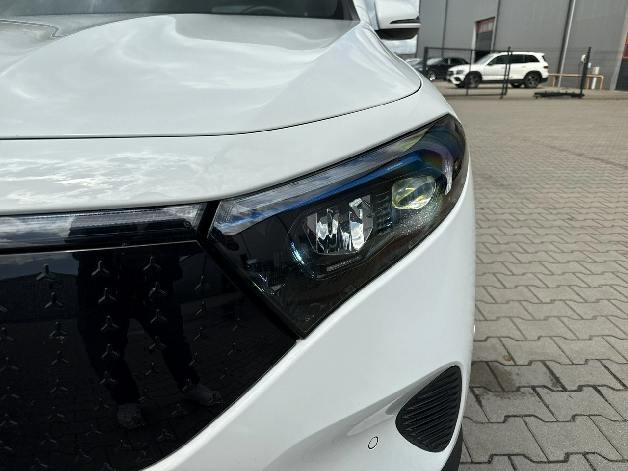 Mercedes EQB - Zdjęcie 8