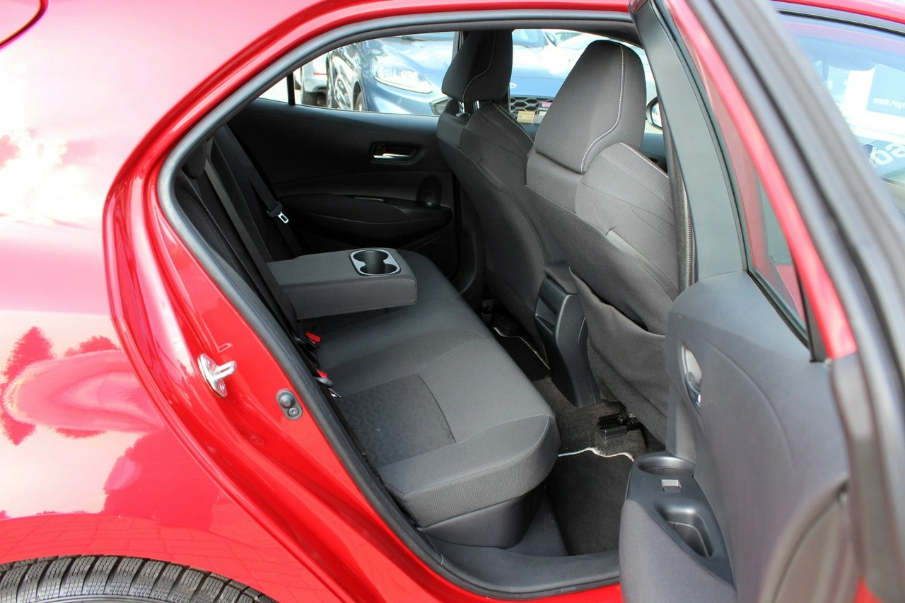 Toyota Corolla - Zdjęcie 12
