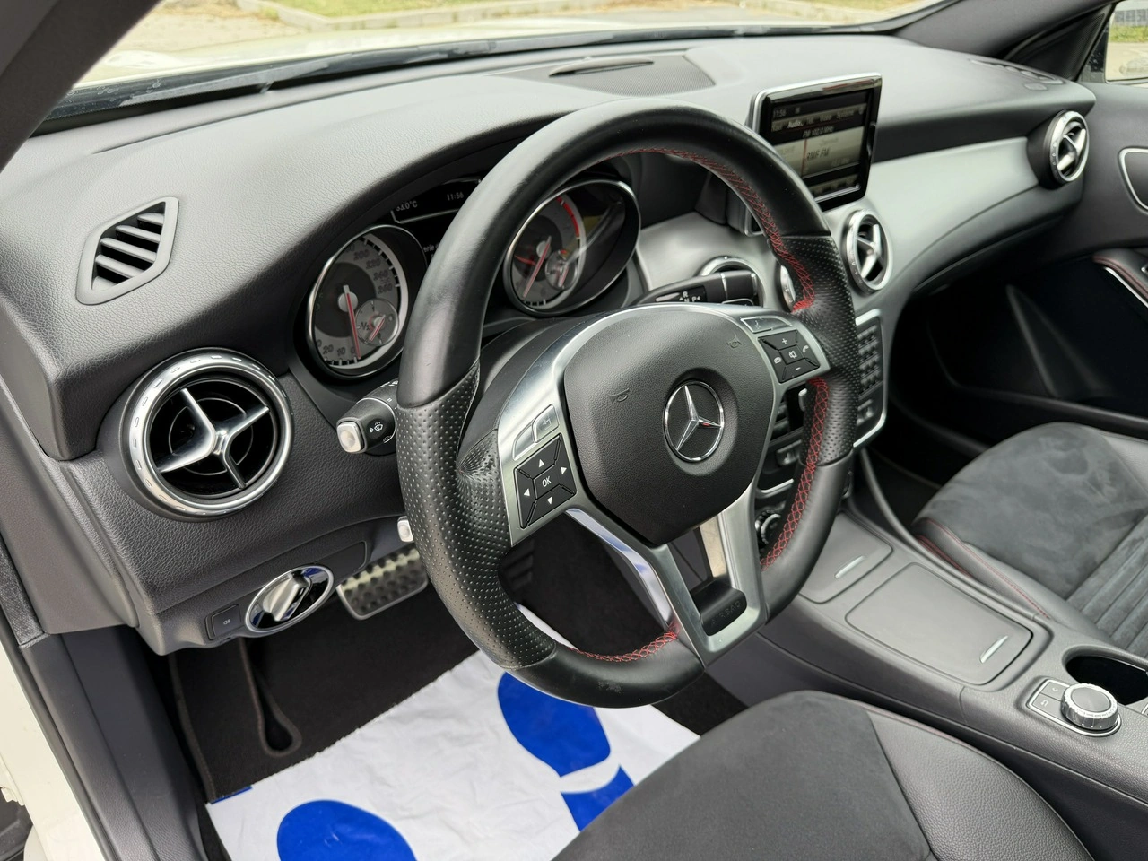 Mercedes GLA 220 - Zdjęcie 19