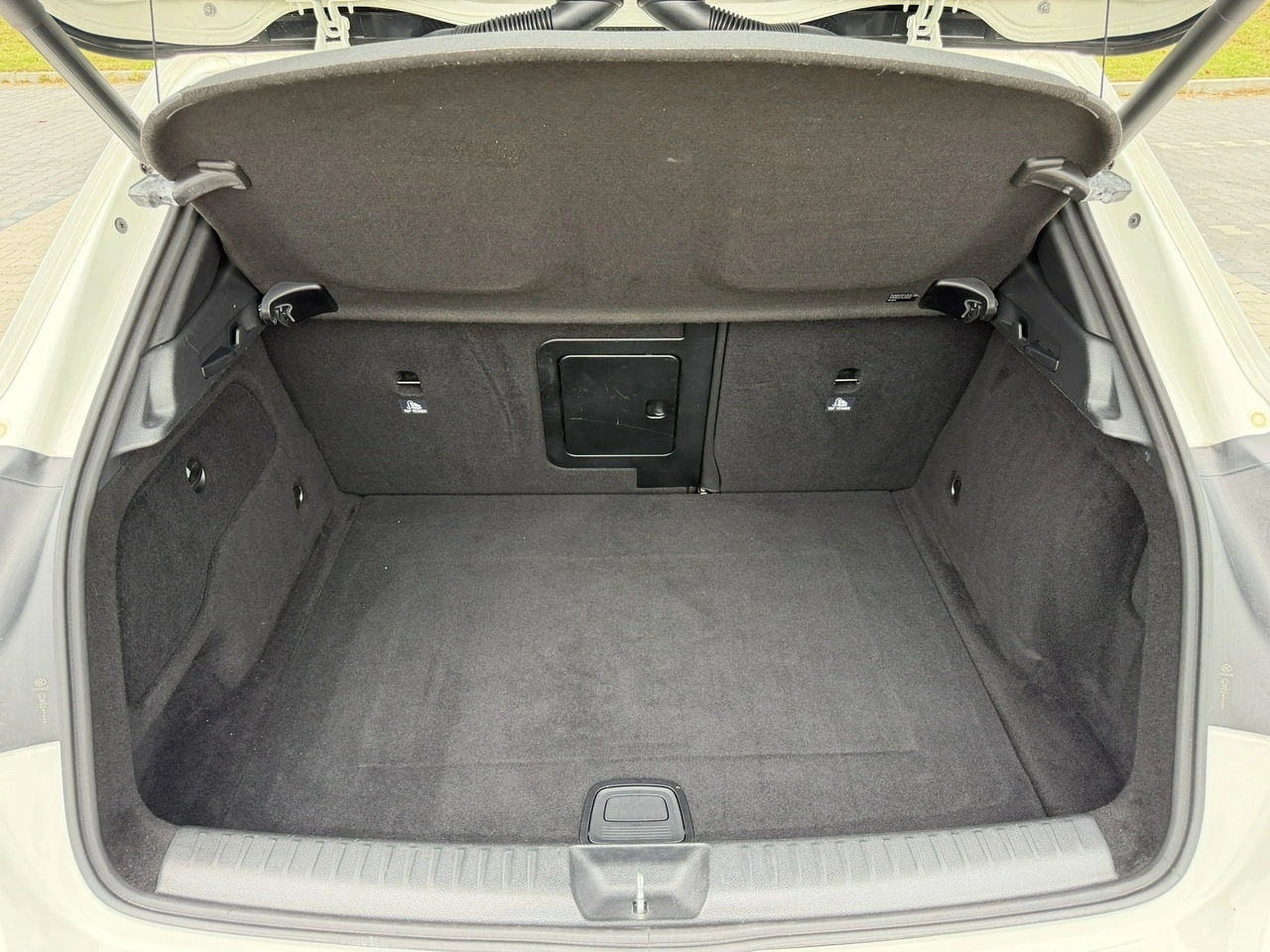 Mercedes GLA 220 - Zdjęcie 38