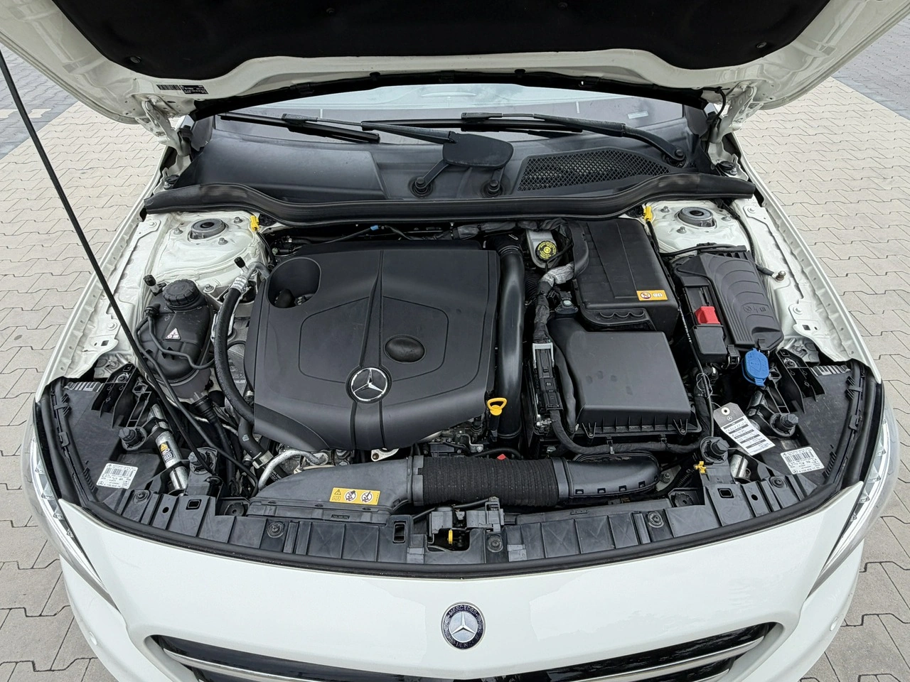 Mercedes GLA 220 - Zdjęcie 4
