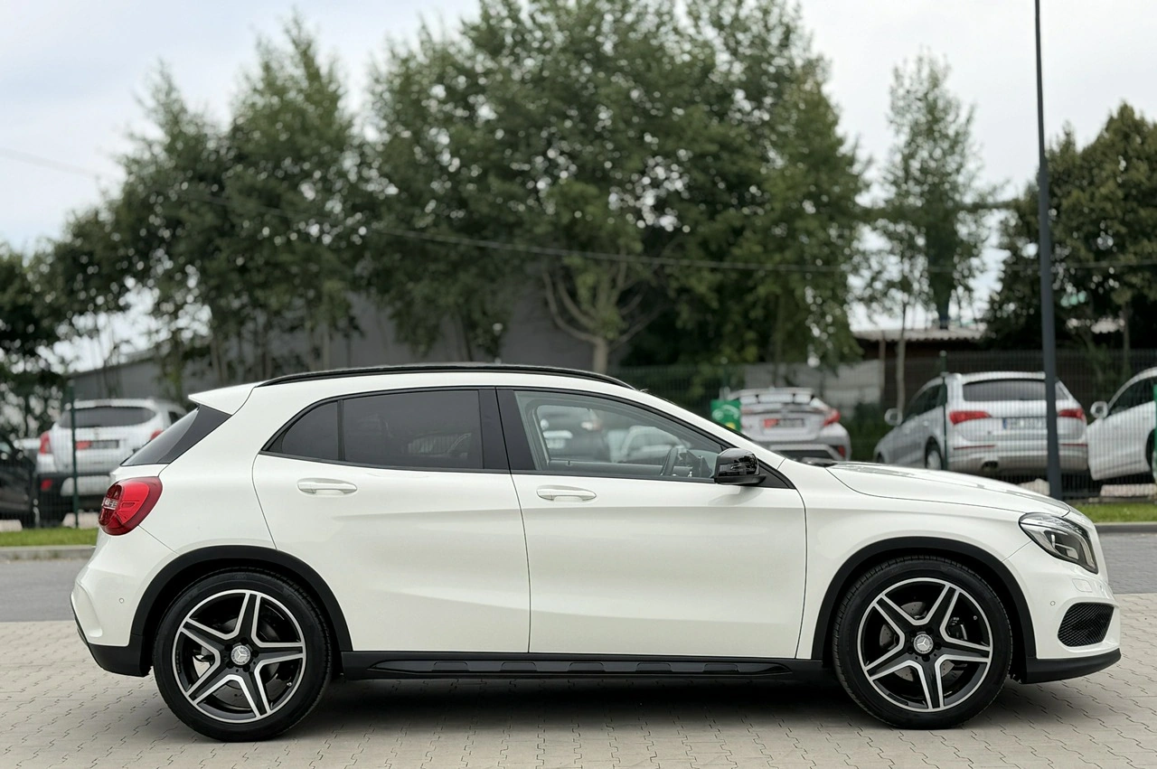 Mercedes GLA 220 - Zdjęcie 12