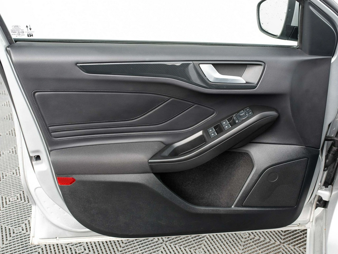 Ford Focus - Zdjęcie 9