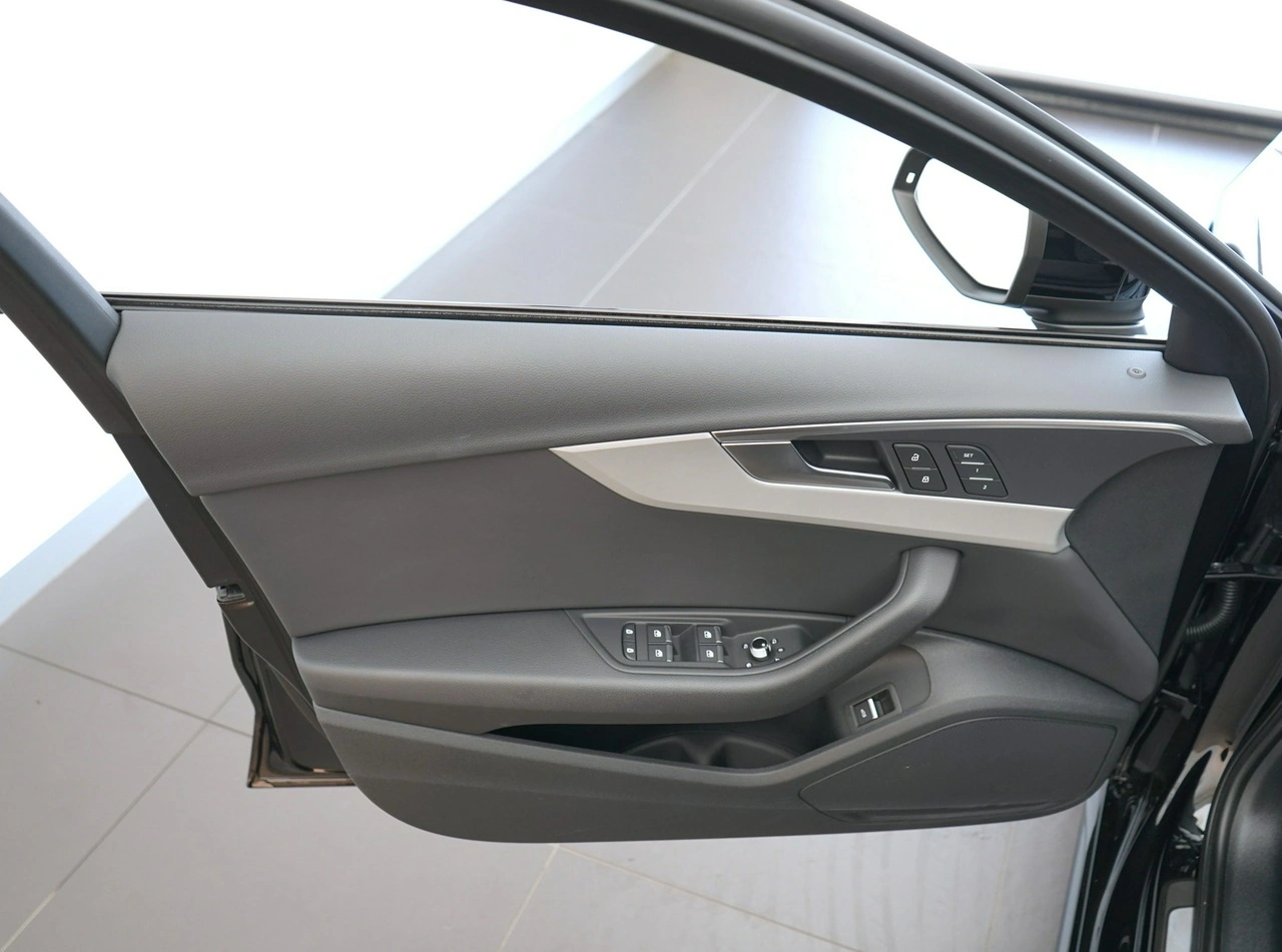 Audi A4 - Zdjęcie 10
