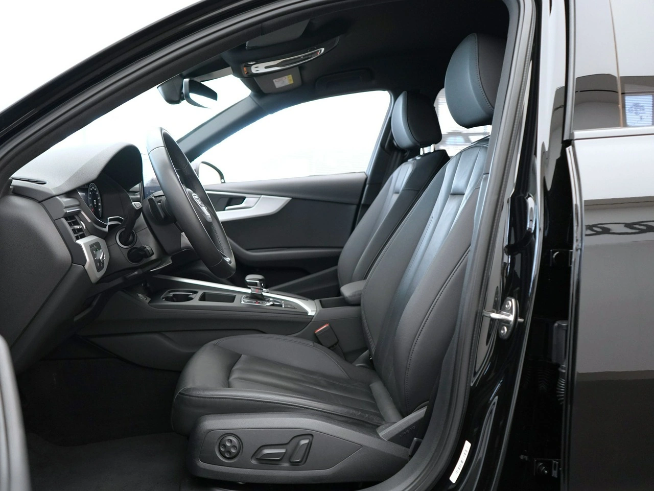 Audi A4 - Zdjęcie 14