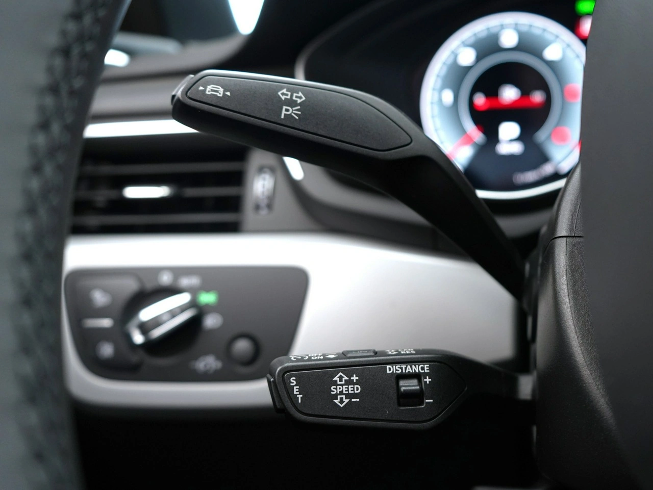 Audi A4 - Zdjęcie 19