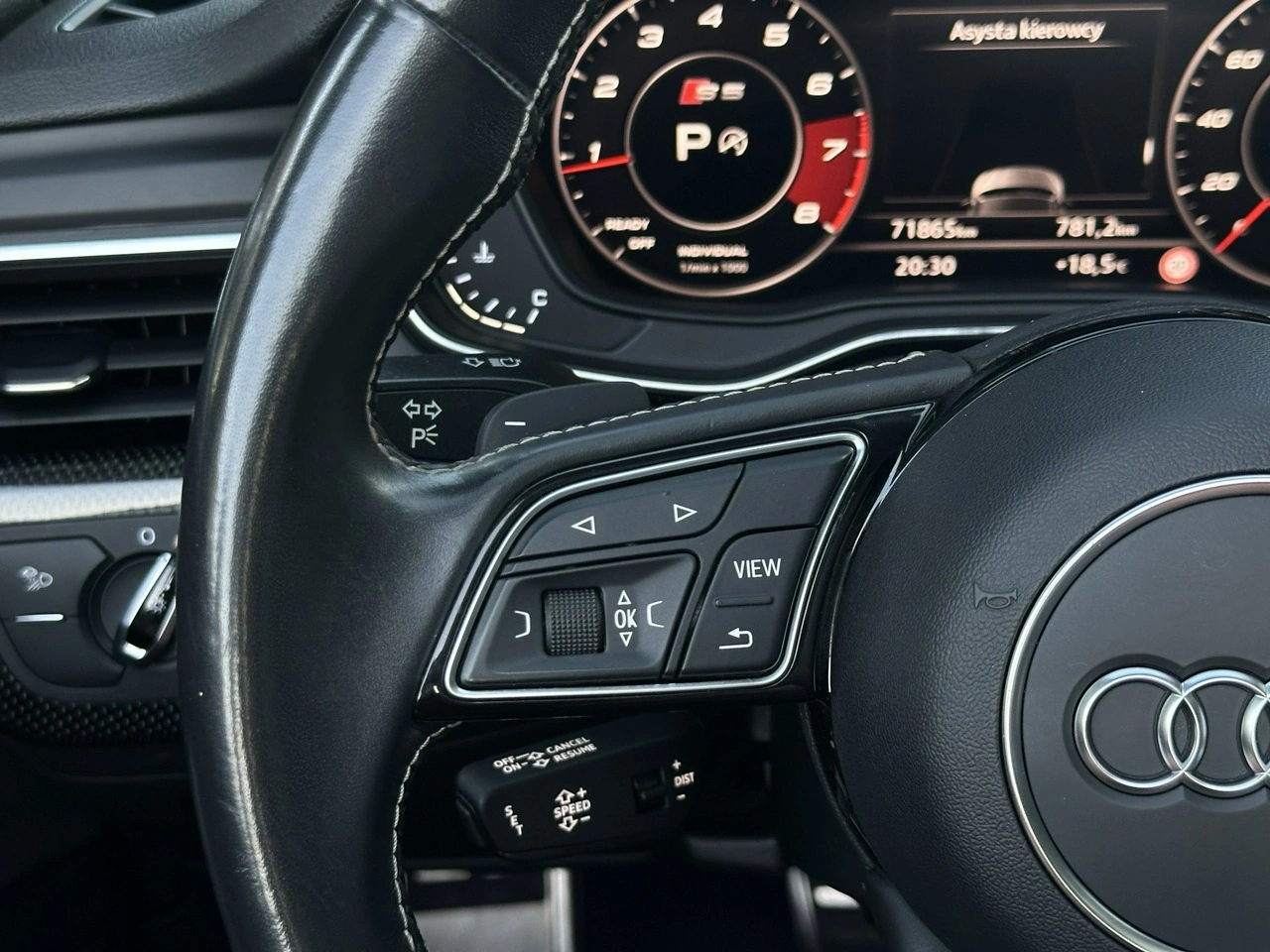 Audi S5 - Zdjęcie 32