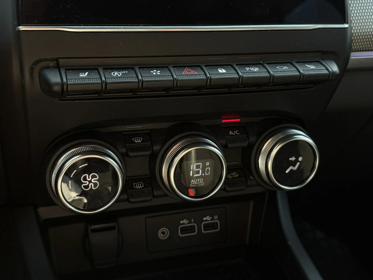 Renault Arkana - Zdjęcie 10