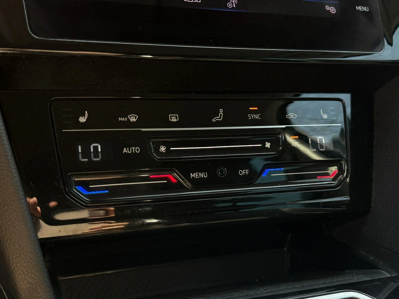 Volkswagen Passat - Zdjęcie 11