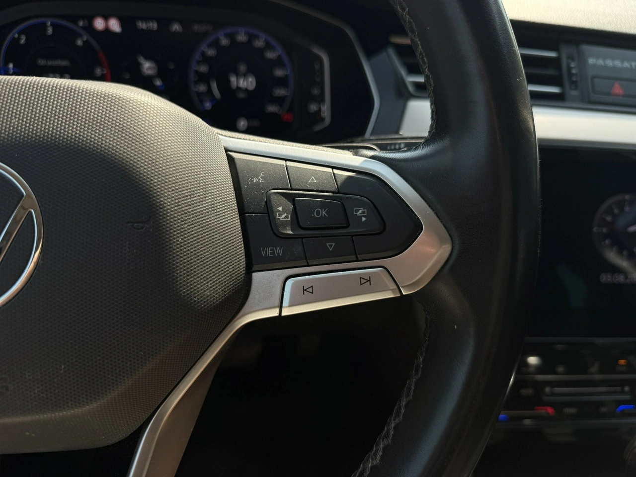 Volkswagen Passat - Zdjęcie 7