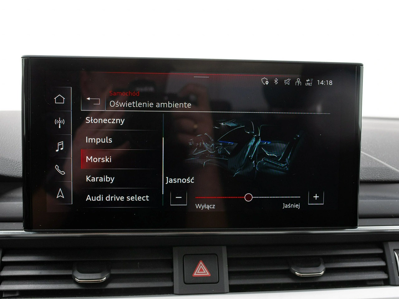 Audi A4 - Zdjęcie 22