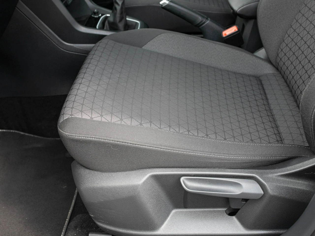 Volkswagen T-Cross - Zdjęcie 9