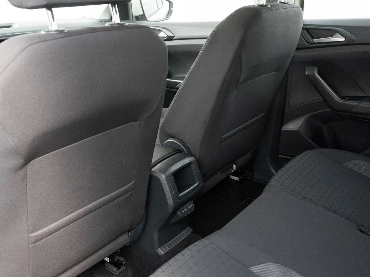 Volkswagen T-Cross - Zdjęcie 22