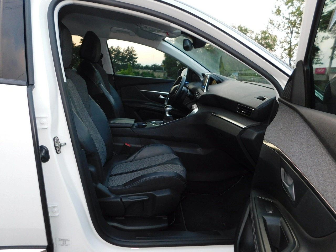 Peugeot 3008 - Zdjęcie 7