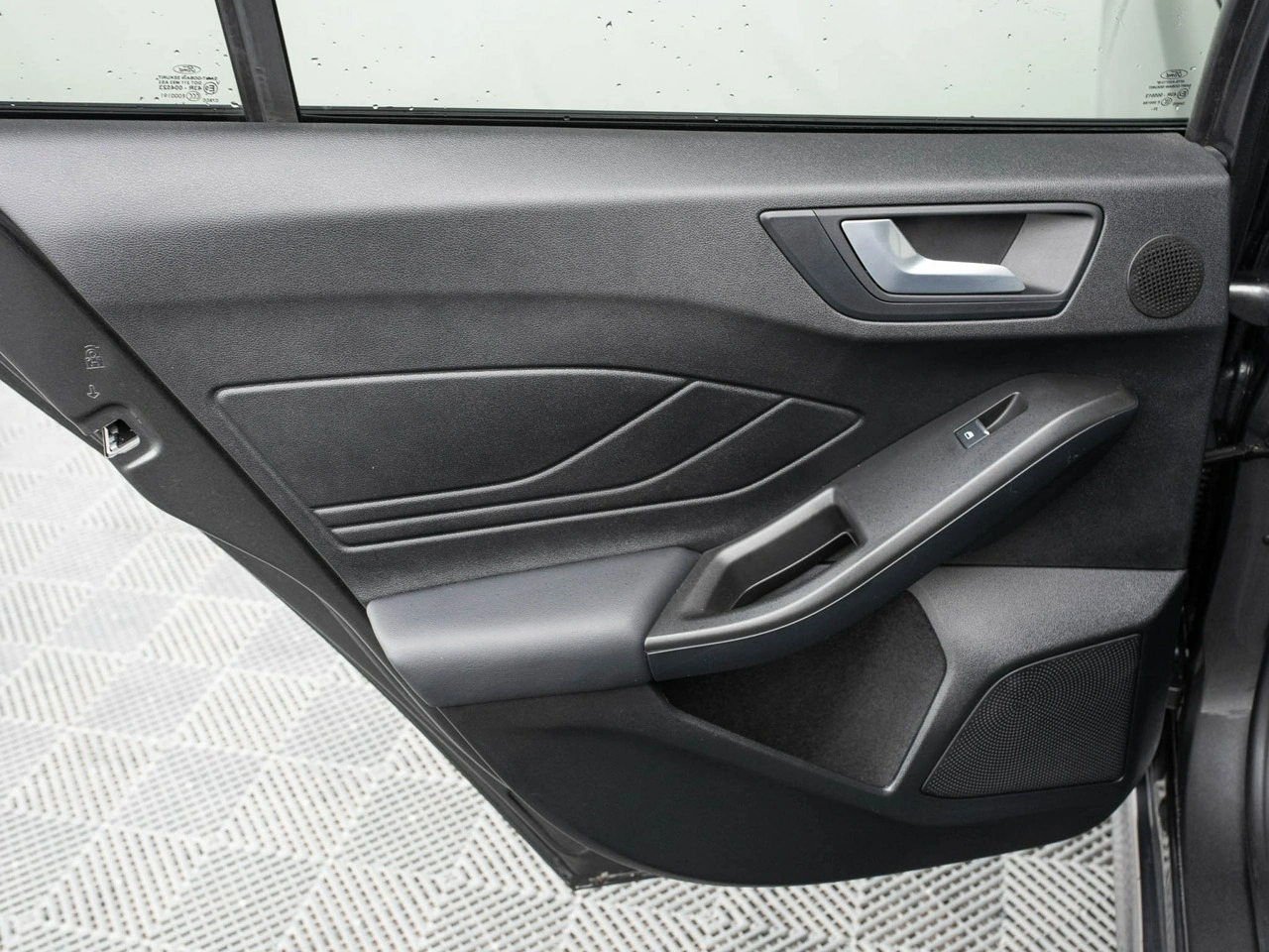 Ford Focus - Zdjęcie 21