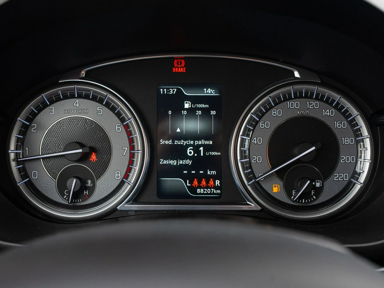 Suzuki S-Cross - Zdjęcie 11