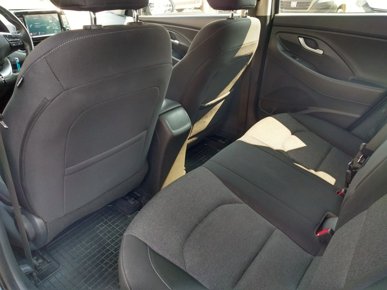 Hyundai i30 - Zdjęcie 21