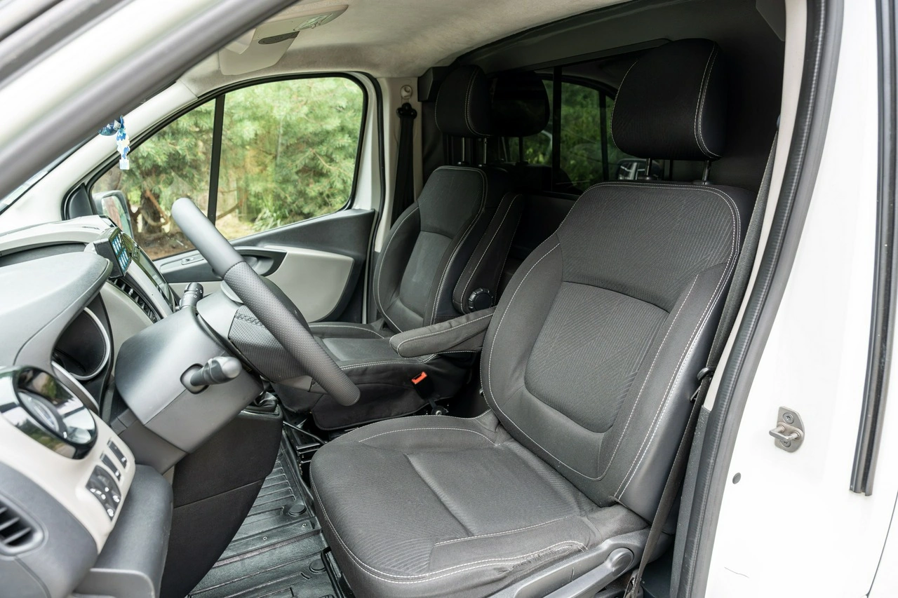Renault Trafic - Zdjęcie 49