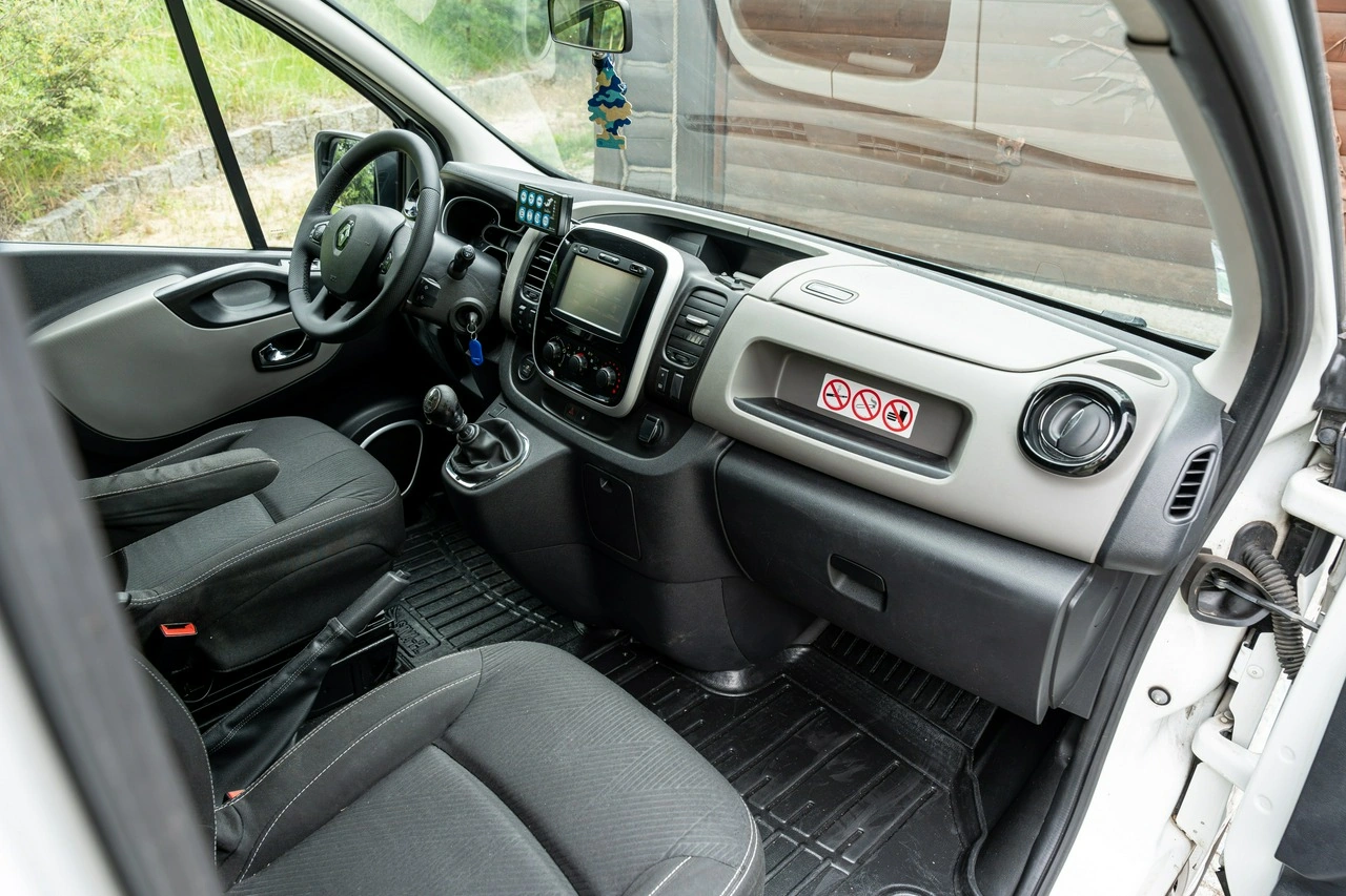 Renault Trafic - Zdjęcie 52