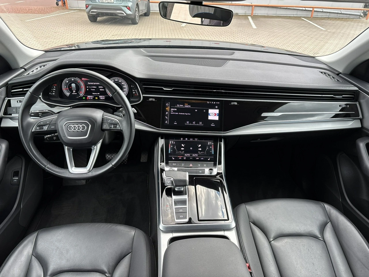 Audi Q8 - Zdjęcie 12