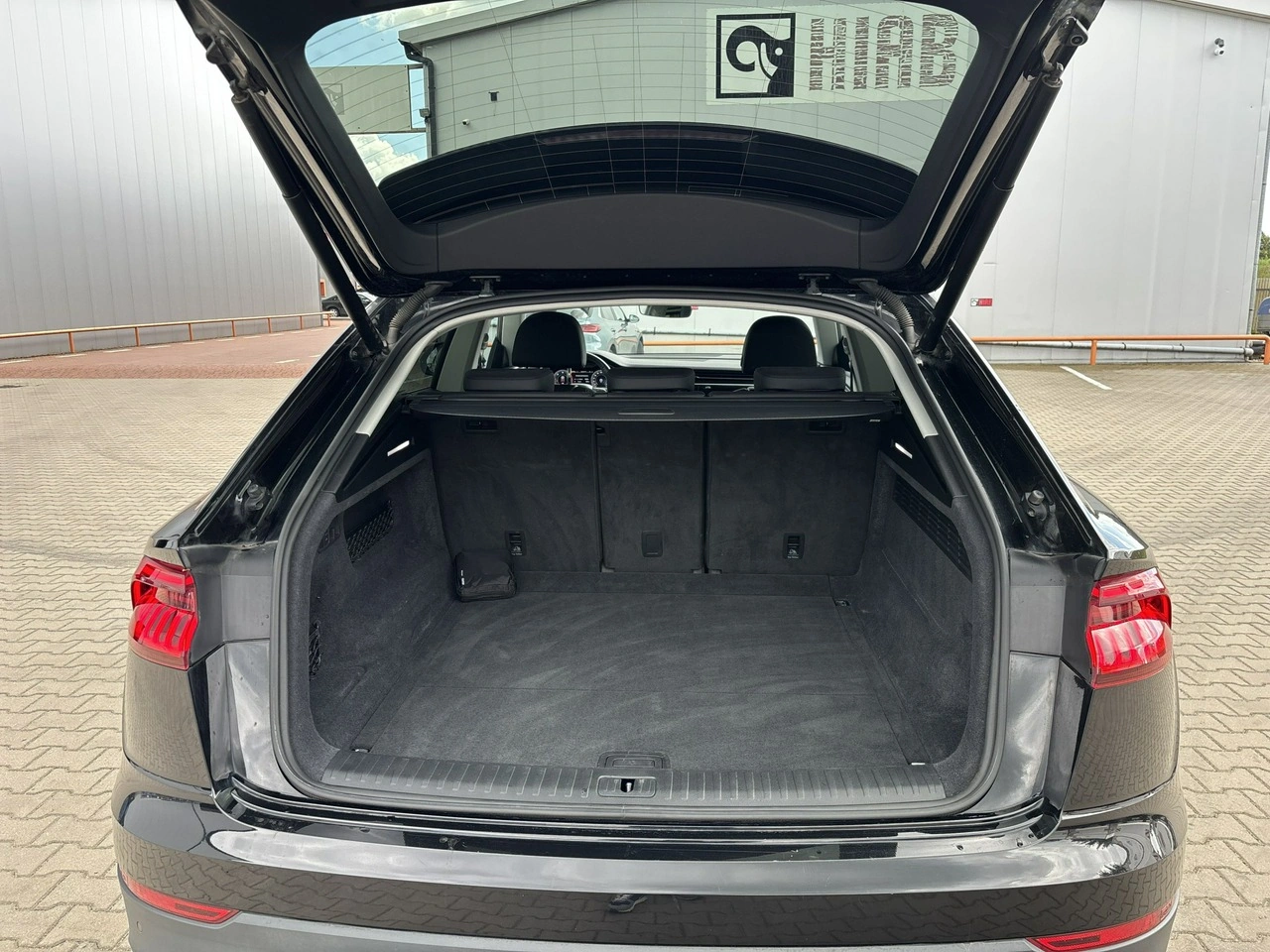 Audi Q8 - Zdjęcie 20